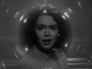 If I had to sum up the 50s SF movie in one image...it'd probably be that trifocal eye from War of the Worlds. But this would be a close second.